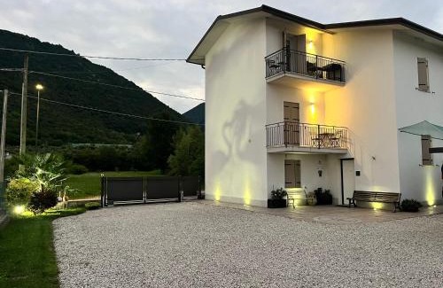 Romano d'Ezzelino House | Al 97 Locazione turistica