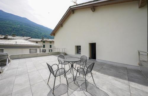 Grosotto Apartment | Al Campanile - Valtellina - 15 min da Bernina Express