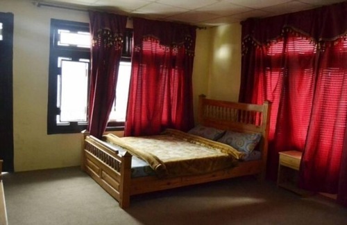 Shogran House | Al Pine Guest House