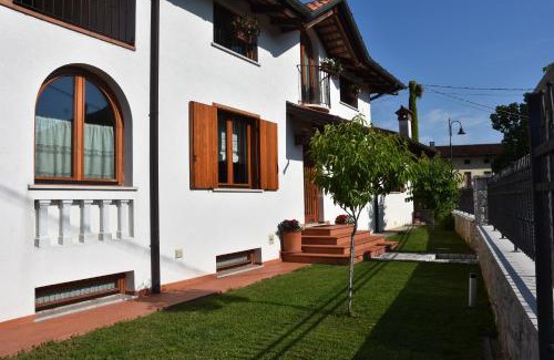 Savogna d'Isonzo Bed & Breakfast | Al Vecchio Glicine