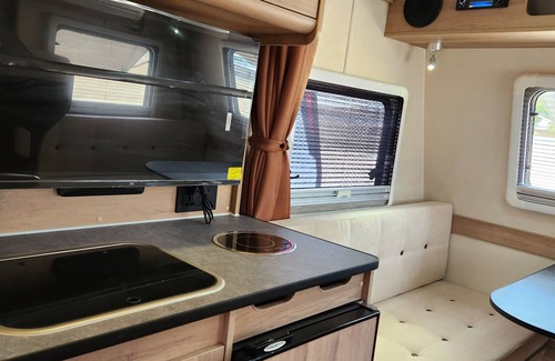 Al Ashkharah RV Rental | AlAshkhara Caravans (BJNCO RVS)