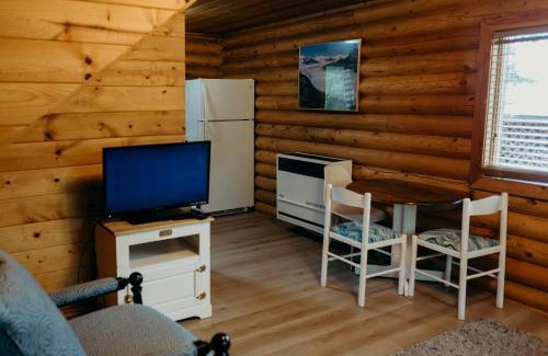 Wasilla Ski Chalet | Alaska Cozy Cabins