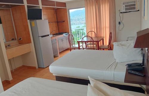 Caleta Hotel | Alba Suites Acapulco