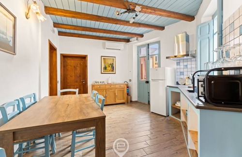 Oristano Historic Centre House | Albachiara - Room 3 Oristano