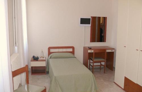 Monte Sant'Angelo Hotel | Albergo Casa Del Pellegrino