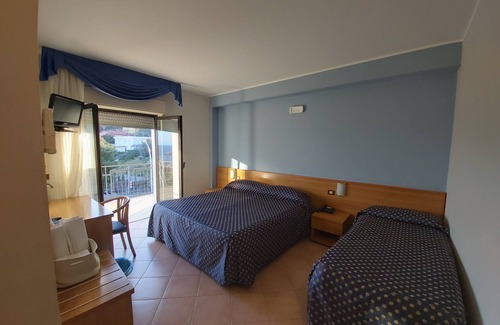 Aci Trezza Hotel | Albergo Lachea