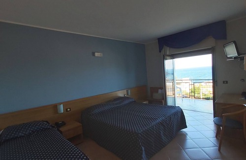 Aci Trezza Hotel | Albergo Lachea