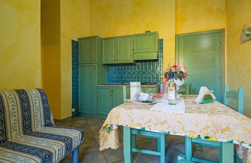 Sos Alinos House | Albergo Residenziale Gli Ontani