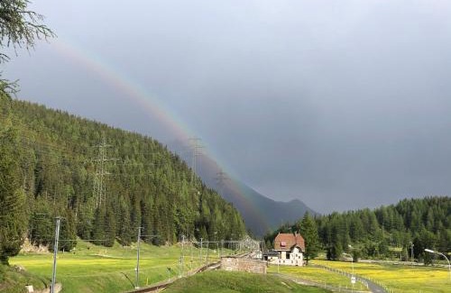 Poschiavo Hotel | Albergo Ristorante Stazione Cavaglia