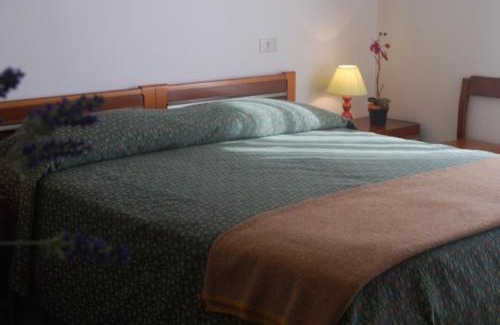 Castelnuovo Magra Hotel | Albergo Smeraldo