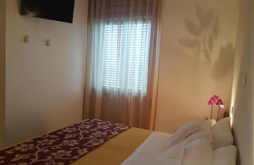 Castelnuovo Magra Hotel | Albergo Smeraldo