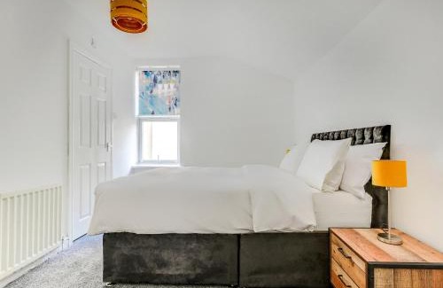 Salford Hotel | Albert View Rooms