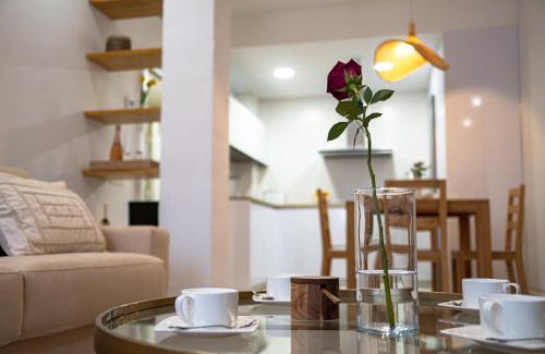 San Felipe Neri Apartment | AlbertHouse - Lujoso Apartamento en el Centro de Málaga