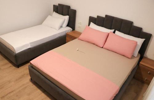 Sheqi i Vogel House | Albora Guest House