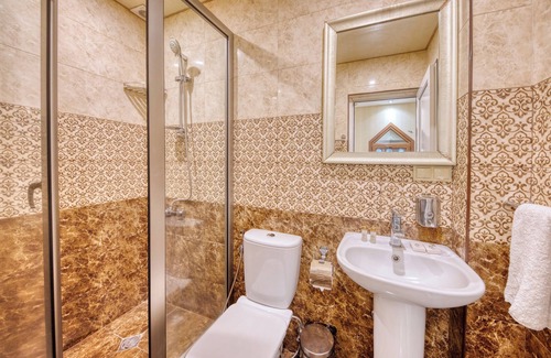 Yerevan Hotel | Aleppo Hotel in Yerevan
