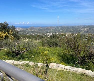 Kounavi House | Aletraki -Off-Grid Retreat Above Heraklion, Peaceful Views