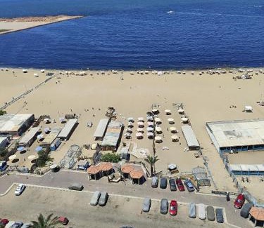 Al-Jumruk Apartment | Alex Panoramic seaview