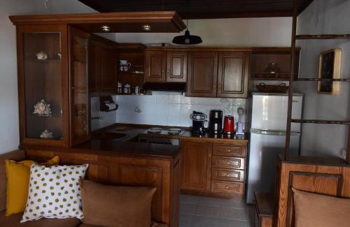 Agios Ioannis Apartment | Alisaxni Seaside Studio