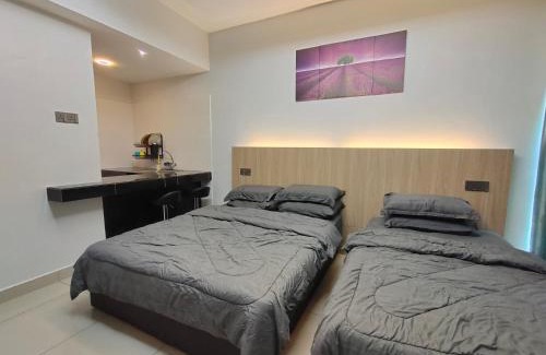 Gua Musang Apartment | Alish Studio Apartment with Pool, Netflix, Wifi