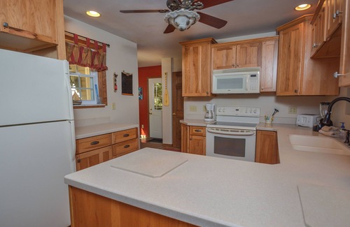 McHenry Cottage | All About Me