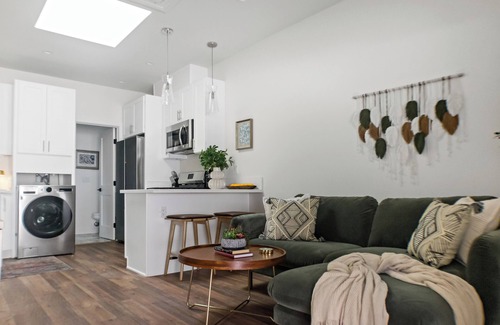 Willmore Apartment | All New Apt Mins Beach, Downtown & Convention Ctr