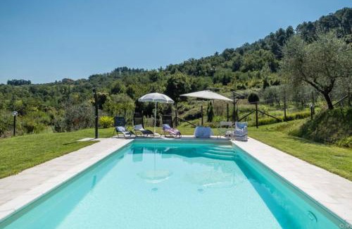 Lucca House | Alla Bella Aurora with Amazing POOL in Tuscany