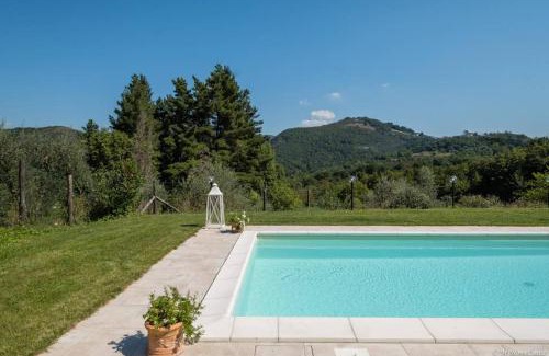 Lucca House | Alla Bella Aurora with Amazing POOL in Tuscany
