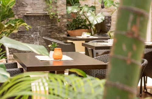 F.w.i Hotel | Allamanda Hotel