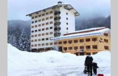 Fondo Grande Apartment | Alloggio vacanze in montagna per coppia
