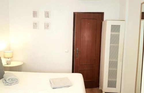 Alto do Pina Apartment | ALM- Spacious. Sunny. Patio. Quiet area. FAST WIFI