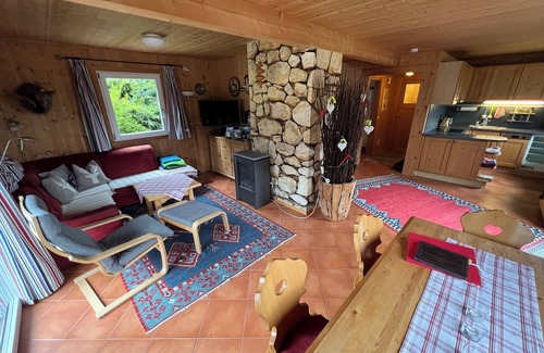 Annaberg im Lammertal House | "Almhaus Kleeblatt" cozy vacation home - dreamlike in the ski and hiking area