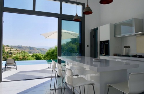 Tsada House | Almond Grove - Where memories are made