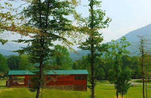 Wears Valley House | Almost Camping Too Cabin