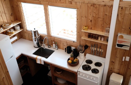 Pupukea Cabin | Aloha Surf Cabin - Private Yard & Entrance!