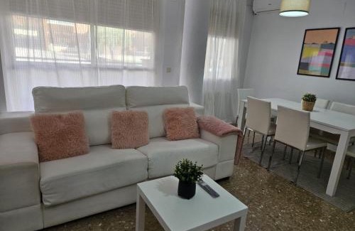 Hellin Apartment | Alojamiento centrico en Hellin con garaje