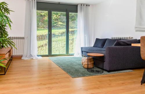 Ransol Apartment | Alojamiento junto al Río con Parking en Ransol I AndBnB