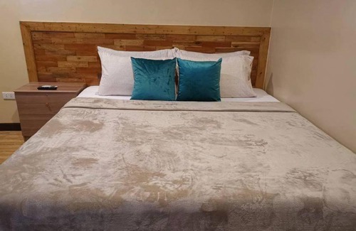 Tawala Resort | Alona Vikings Lodge 2