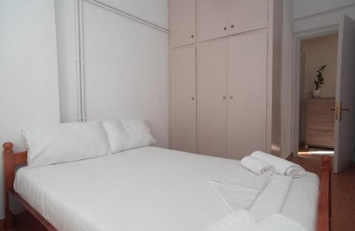 Karlovassi Apartment | Alonaki home 1