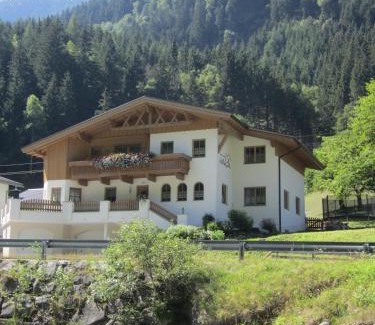 Jerzens Apartment | Alpenapart Walch