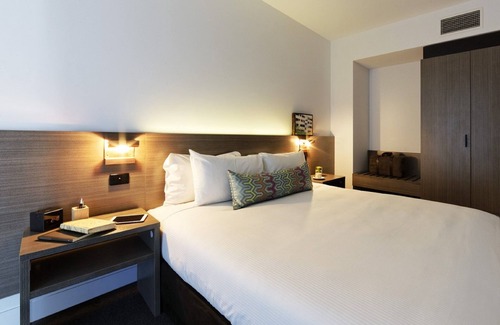 Fortitude Valley Hotel | Alpha Mosaic Hotel Fortitude Valley