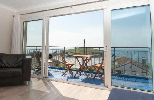 Bigbury-on-Sea House | Alpine Cottage