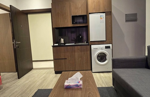 Al Jubeiha Apartment | ALSHAKREEN SUITES
