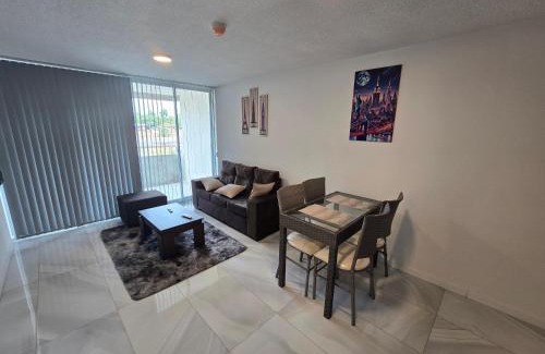 Mariano Roque Alonso Apartment | Altamira Club Surubi I