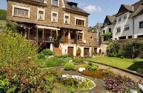 Senheim House | Altes Weingut an der Vogtei