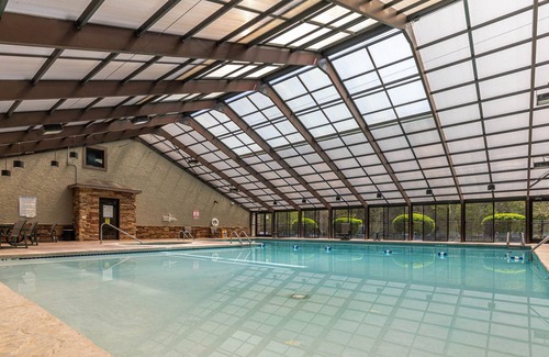 Seven Devils Condo | Altitude Adjustment an Echota on the Ridge Townhome!