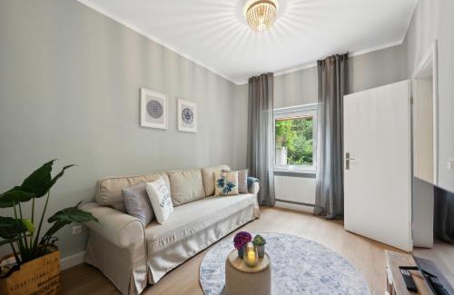 Bad Kreuznach Apartment | Altstadt Apartment am Wasser mit großem Garten