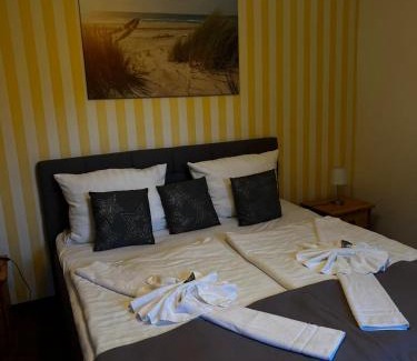 Havelberg House | Altstadtcafé und Pension