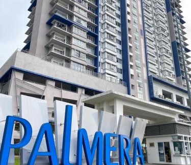 Kajang Apartment | Alwafiqah Palmyra Condo 3 Bedroom- With Netflix & Wifi near Bangi, Kajang, Nilai,Putrajaya, KLIA