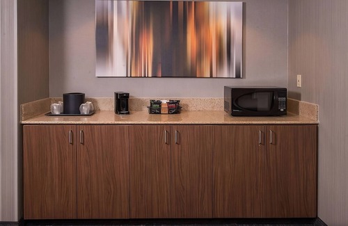 Columbia Hotel | Always a Great Idea To Unwind! Near Lake Kittamaqundi, w/Pool, Pet-Friendly!