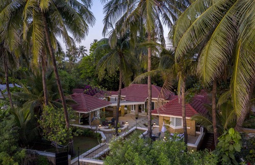 Mumbai Villa | amã Stays & Trails Beach House Madh Island, Mumbai